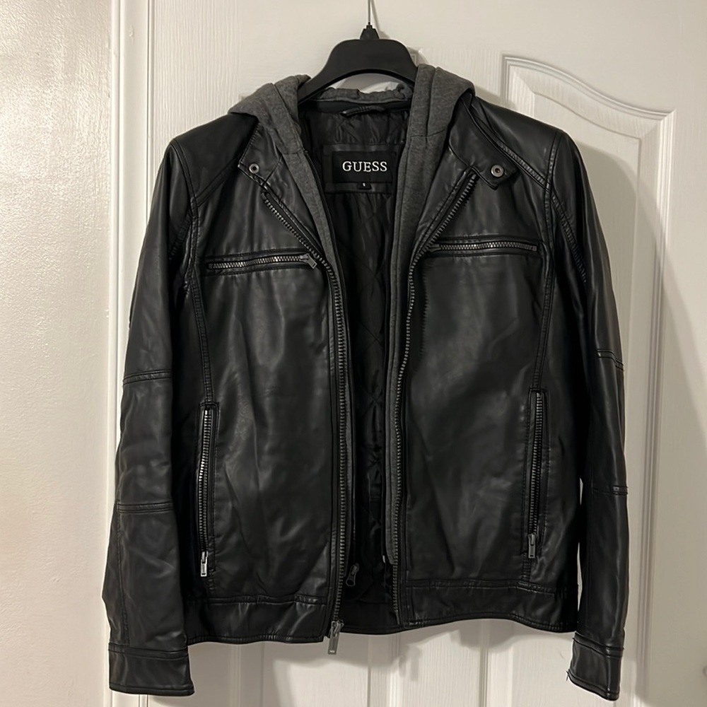 Guess leather jacket (small;black)